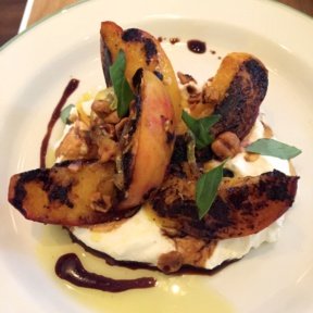 Gluten-free peaches from La Pecora Bianca